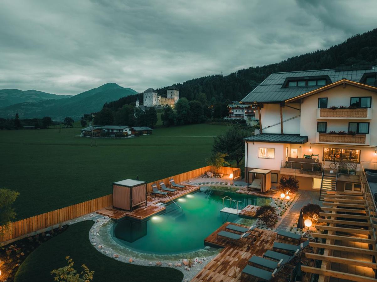 Soulsisters' Hotel 4 Sterne Superior 카프룬 외부 사진