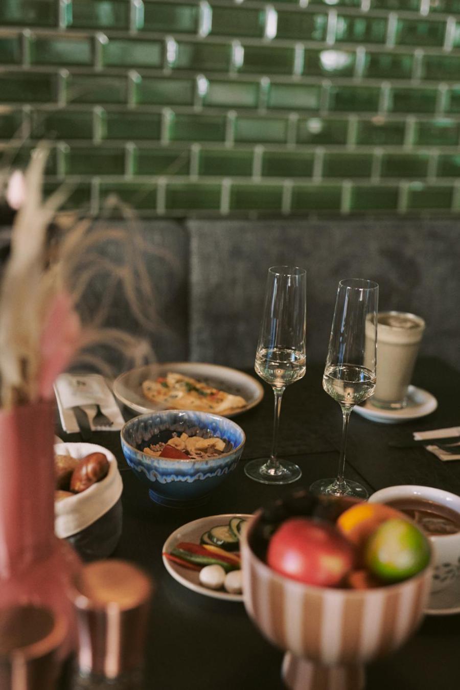 Soulsisters' Hotel 4 Sterne Superior 카프룬 외부 사진